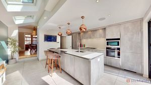 kitchen- click for photo gallery